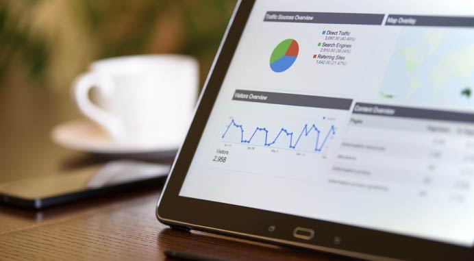 Raziskava med slovenski kupci 3. del: Kdo so in kaj želijo tisti, ki bodo kupovali avtomobile v naslednjega pol leta?