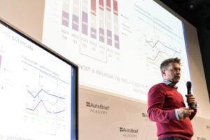 AutoBrief: AMZS 30.11.2023 foto Damjan Kon¦Zar 07895 1