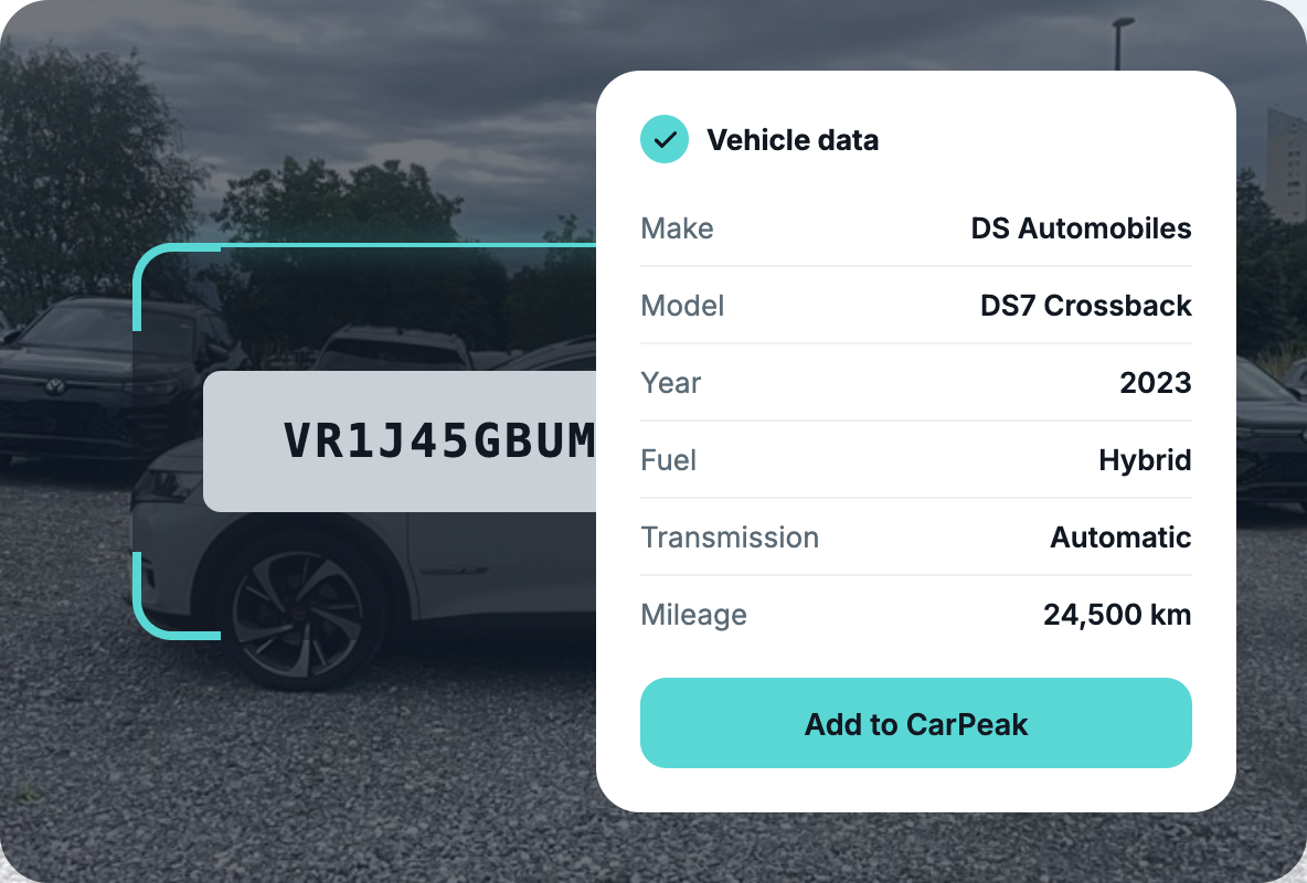 Scanning a vehicle VIN number in the CarPeak app